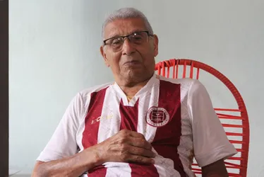 Imagem ilustrativa da imagem Adjalma, goleiro capixaba que jogou contra Pelé, morre aos 98 anos