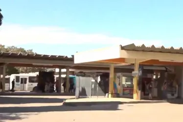 Imagem ilustrativa da imagem Passageira é esfaqueada dentro de ônibus após assalto na Serra