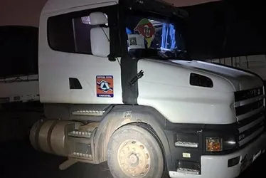 Imagem ilustrativa da imagem Polícia apreende 53 kg de drogas em caminhão que levava doações ao RS