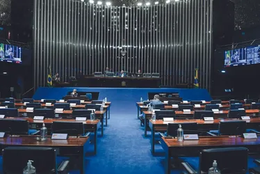Imagem ilustrativa da imagem Senado aprova medida que permite zerar imposto de remédios importados