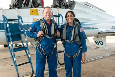 Imagem ilustrativa da imagem Quem são os astronautas 'perdidos' no espaço após problema na cápsula da Boeing