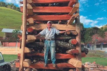 Imagem ilustrativa da imagem Recorde com fogueira gigante em São João no Sul do ES