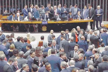 Imagem ilustrativa da imagem Reforma tributária: remédios e carne na cesta básica