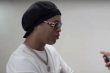 Imagem ilustrativa da imagem Ronaldinho Gaúcho detona seleção brasileira: 'Está faltando garra, entrega, tudo'