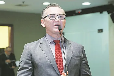 Imagem ilustrativa da imagem Sergio Majeski retira nome da disputa à Prefeitura de Vitória