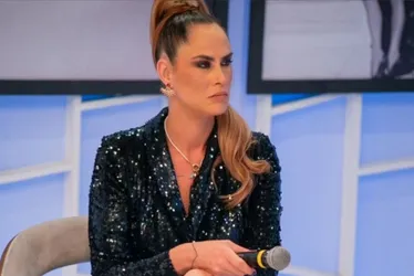 Imagem ilustrativa da imagem 'Solteira, estou aberta para tudo', diz ex-MasterChef pansexual Aritana Maroni
