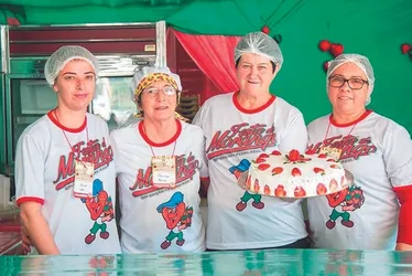 Imagem ilustrativa da imagem Tradição de família na Festa do Morango em Pedra Azul