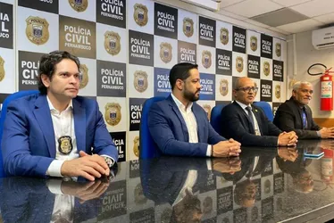 Imagem ilustrativa da imagem Trote que vira crime: 10 pessoas respondem por 8 mil ligações falsas em Pernambuco