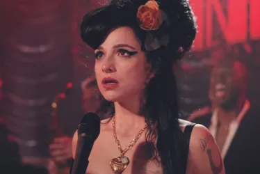 Imagem ilustrativa da imagem Uma Amy Winehouse meiga no cinema. Leia a crítica do filme