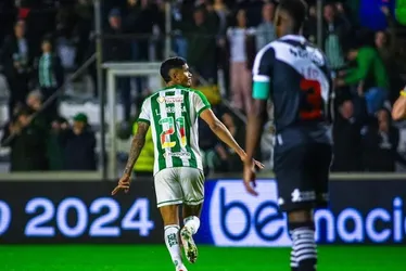 Imagem ilustrativa da imagem Vasco é superado pelo Juventude e vê crise aumentar no Brasileirão