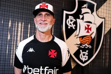 Imagem ilustrativa da imagem Vasco oficializa a contratação do técnico português Álvaro Pacheco