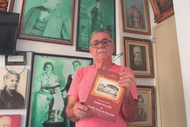 Imagem ilustrativa da imagem Visitas a cemitérios, igrejas e cartórios de 5 estados para recontar histórias