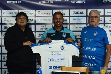 Imagem ilustrativa da imagem Vitória apresenta atacante conhecido pela torcida