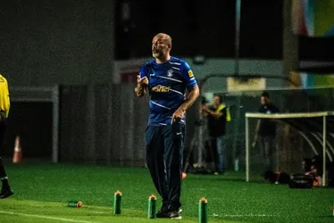 Imagem ilustrativa da imagem Vitória faz confronto direto contra o Linhares pela Copa ES