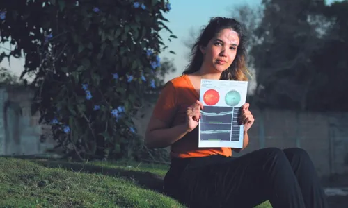 
          Imagem ilustrativa da imagem Advogada apedrejada na Rodovia do Sol vai para os EUA para não perder a visão
          