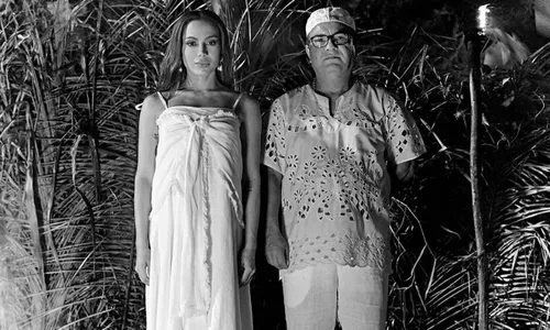 
          Imagem ilustrativa da imagem Anitta diz que perdeu seguidores após anunciar clipe sobre candomblé
          