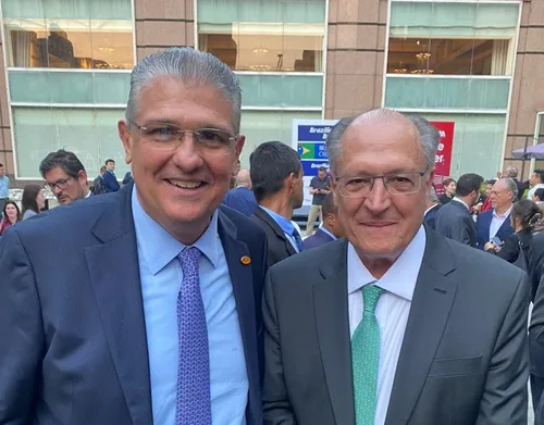 
          Imagem ilustrativa da imagem Anunciado acordo entre Brasil e China para exportação da uva brasileira
          