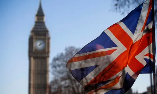 
          Imagem ilustrativa da imagem Após 14 anos, Partido Conservador deve ser derrotado nas eleições do Reino Unido
          