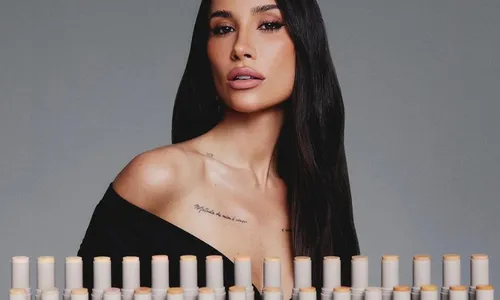 
          Imagem ilustrativa da imagem Após críticas a produtos, Bianca Andrade adia lançamento oficial da marca Boca Rosa
          