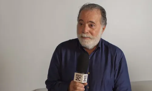 
          Imagem ilustrativa da imagem Tony Ramos lembra susto após cirurgia no cérebro: 'Acordei na UTI'
          