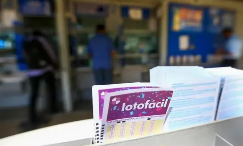 
          Imagem ilustrativa da imagem Aposta de Boa Esperança fatura quase R$ 2.5 milhões na Lotofácil
          