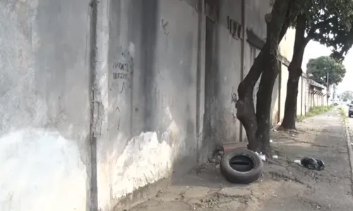 
          Imagem ilustrativa da imagem Assaltante é baleado após roubar celular na Serra
          