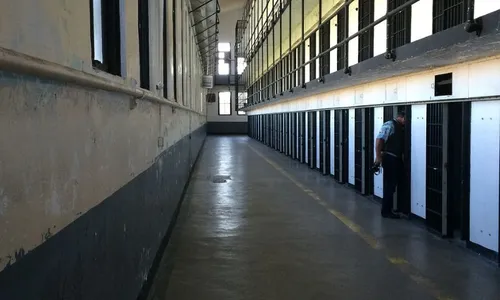 
          Imagem ilustrativa da imagem Homem há mais tempo no corredor da morte foi absolvido e relata luta por justiça
          