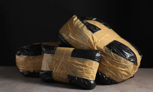 
          Imagem ilustrativa da imagem Brasil lidera entre países com relatos de tráfico na vizinhança
          