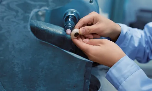 
          Imagem ilustrativa da imagem ES: Centro Regional de Especialidades entrega mais próteses oculares no próximo mês
          