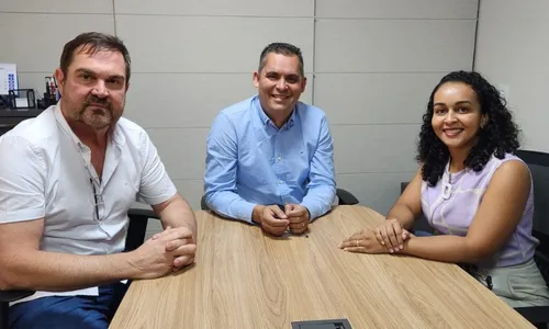 
          Imagem ilustrativa da imagem Capitã Estéfane e Du Kawasaki se reúnem pra discutir tabuleiro eleitoral
          