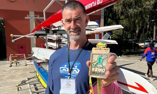 
          Imagem ilustrativa da imagem Capixaba é campeão brasileiro master de remo
          