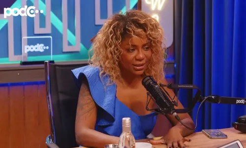 
          Imagem ilustrativa da imagem Apresentadora Cariúcha recebe alta após cirurgia para retirar 17 miomas no útero
          