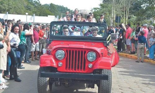 
          Imagem ilustrativa da imagem Carretela italiana para agitar as montanhas
          