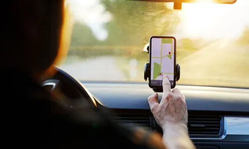 
          Imagem ilustrativa da imagem Comissão da Câmara aprova projeto de motoristas de app com INSS de 5%
          