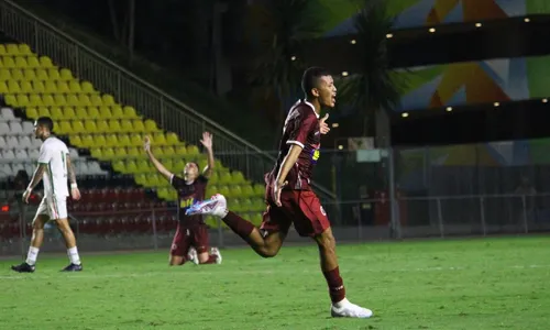 
          Imagem ilustrativa da imagem Copa ES: Desportiva vence o Real e se isola na liderança
          