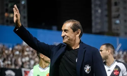 
          Imagem ilustrativa da imagem Corinthians avança em negociações com o técnico Ramón Díaz
          