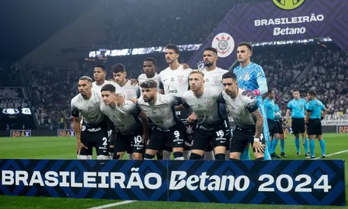 
          Imagem ilustrativa da imagem Corinthians tem duelo direto com Vasco em meio a chegada do novo treinador
          