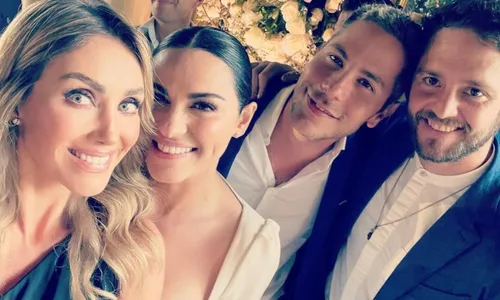 
          Imagem ilustrativa da imagem Crise no RBD? Anahí comenta investigação contra ex-empresário acusado de fraude
          