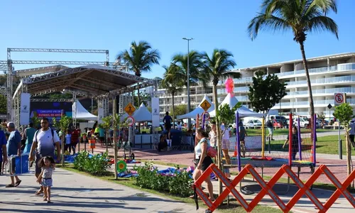 
          Imagem ilustrativa da imagem Curva da Jurema vira point de festas e encontros
          