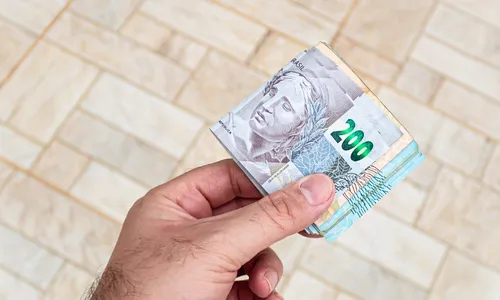 
          Imagem ilustrativa da imagem “Desconfie de ofertas tentadoras”, alerta delegada para empréstimos facilitados
          