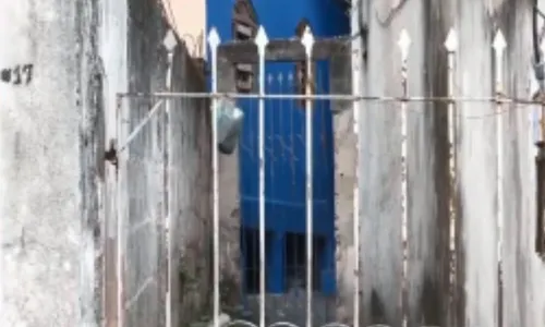 
          Imagem ilustrativa da imagem Dona de casa é agredida com porta de geladeira em Vila Velha
          