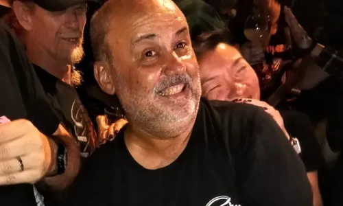 
          Imagem ilustrativa da imagem Dono de bar de rock é morto por cliente após defender funcionária em SP
          