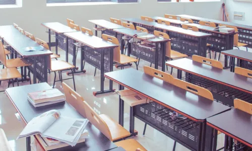 
          Imagem ilustrativa da imagem ES oferece mais de mil vagas em cursos técnicos. Veja como se inscrever
          