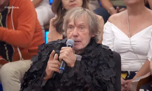 
          Imagem ilustrativa da imagem Eduardo Dusek relata diagnóstico de Parkinson: 'Não pode te dominar'
          