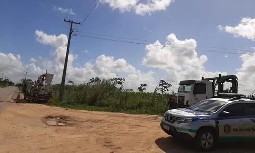 
          Imagem ilustrativa da imagem Em Goiana, furto de energia daria para abastecer 15 mil casas por 30 dias
          