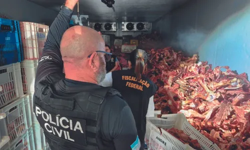 
          Imagem ilustrativa da imagem Empresa investigada de novo por carne ilegal para consumo
          