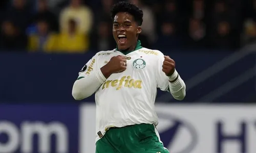 
          Imagem ilustrativa da imagem Endrick dá adeus ao Allianz em busca de vitória para tornar Palmeiras líder geral
          