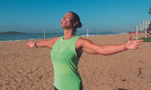 
          Imagem ilustrativa da imagem Especialistas explicam efeitos de remédios e de tratamentos contra a depressão
          