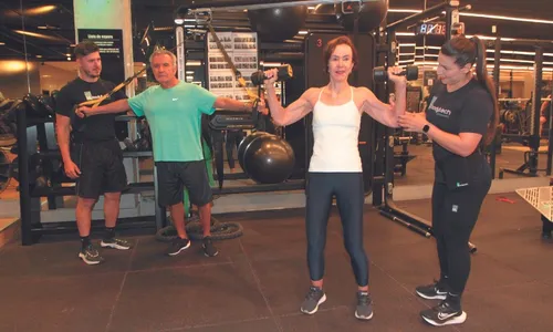 
          Imagem ilustrativa da imagem Esportes que dão mais saúde e agilidade aos idosos
          