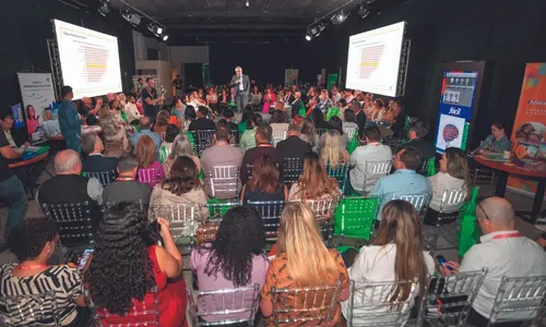 
          Imagem ilustrativa da imagem Estratégias de líderes para o futuro da educação em discussão
          